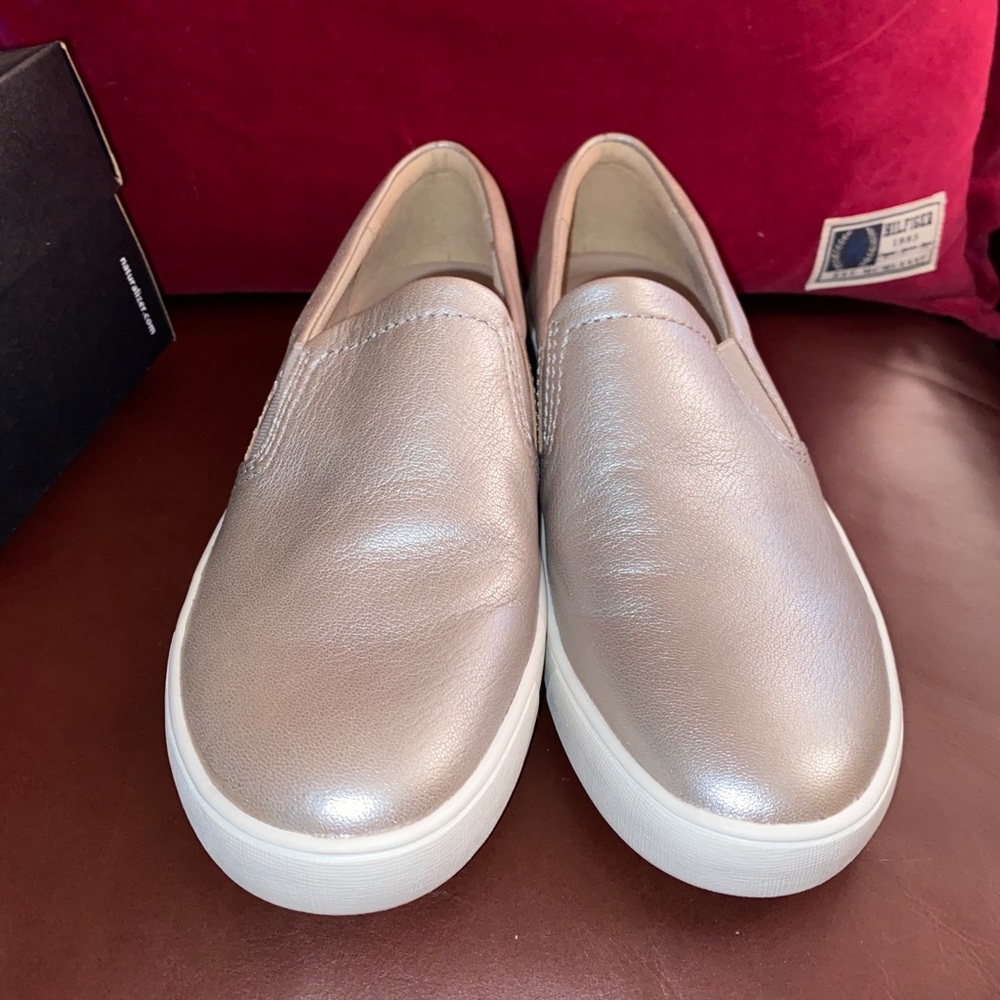 Naturalizer pewter colored leather-upper slip-ons